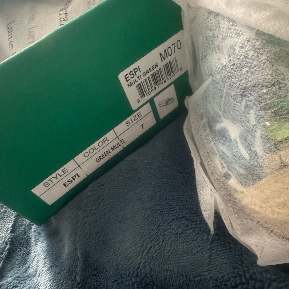 Tropical Green Espadrilles - Picture 4 of 4